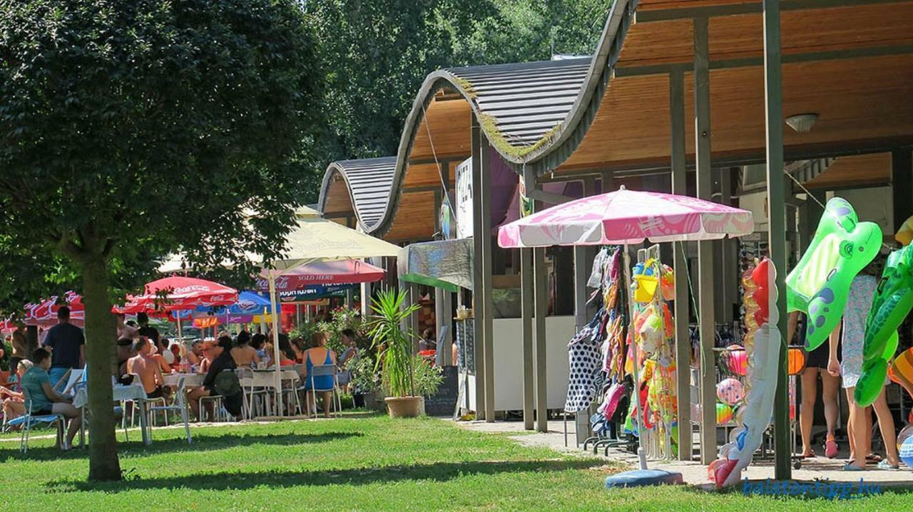 Joe Beach Apartman Keszthely Eksteriør billede